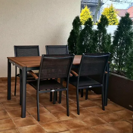 Prázdninový dům Rekreacny Dom Flora Ll Veľký Meder