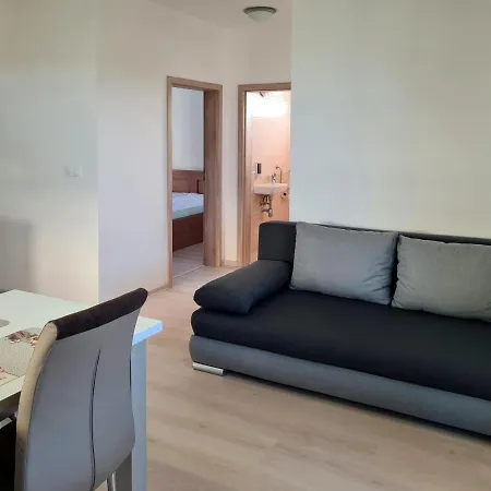 Rekreacny Dom Flora Ll